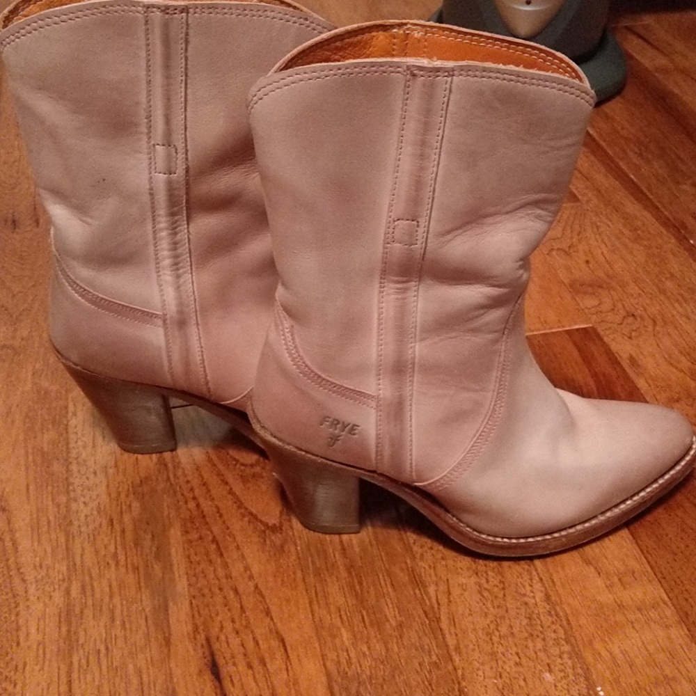 FRYE Boots
